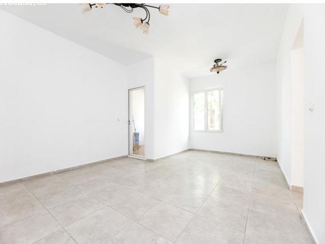 Piso en Venta en Casería De Montijo Ganada