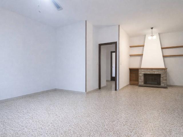 Piso en Venta en Castell Poble Vell