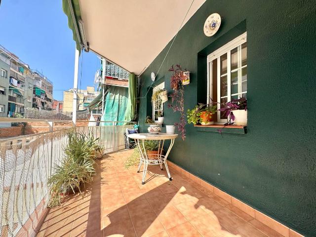 Piso en Venta en Castell Poble Vell