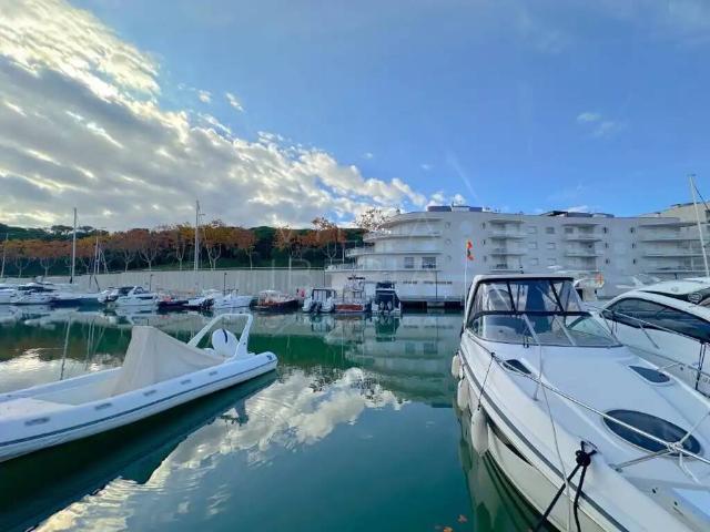 Piso en Venta en Castell Platja d'Aro