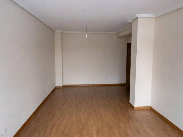 Piso en Venta en Castellanos de Moriscos