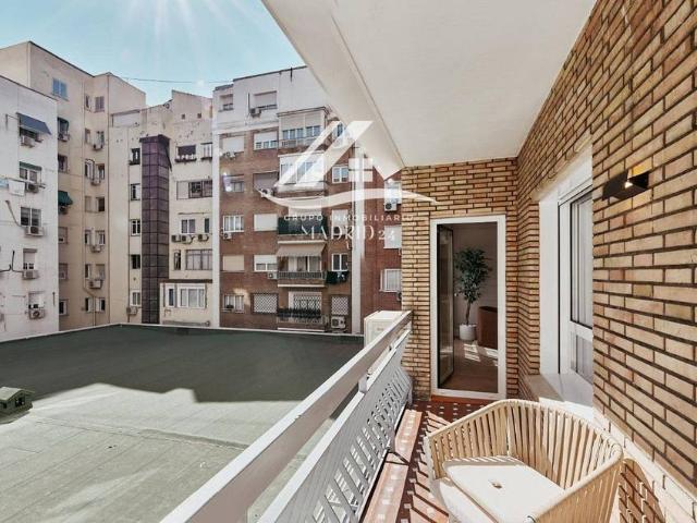 Piso en Venta en Castellana