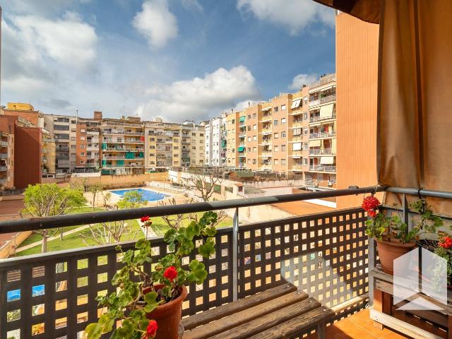 Piso en venta en Castelldefels, Castell Poble Vell. GRAN OPORTUNIDAD EN INMEJORABLE ZONA!. Pisos.