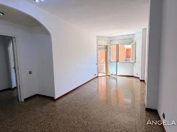 Piso en venta en Castelldefels, Castell Poble Vell. Pisos.