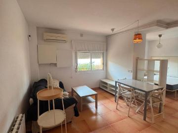 Piso en venta en Castelldefels, Lluminetes. APARTAMENTO EN SEGUNDA LINEA DE PLAYA CASTELLDEFELS. Pisos.