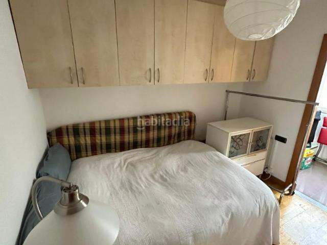 Piso en venta en Castelldefels, Vista Alegre. PISO REFORMADO CON TERRAZA, ACTUALMENTE ALQUILADO. Pisos.