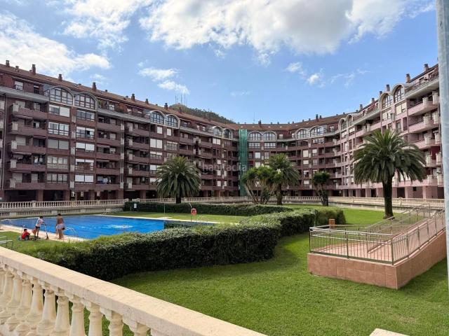 Piso en venta en Castro Urdiales, Brazomar. EXCELENTE VIVIENDA EN UNA DE LAS URBANIZACIONES MÁS DEMANDADAS DE CASTRO URDIALES. Pisos Castro.