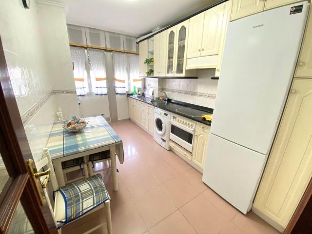 Piso en venta en Castro Urdiales, Centro. Piso en venta en calle Bajada del Chorrillo 2, Castro Urdiales. Pisos Castro.