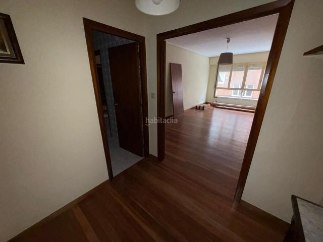 Piso en venta en Castro Urdiales, Centro. OPORTUNIDAD PISO 3 HABITACIONES EN PLENO CENTRO DE CASTRO URDIALES!. Pisos Castro.
