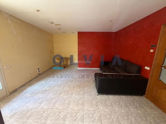 Piso en venta en Carme. Amplia vivienda exterior y luminosa. Pisos.
