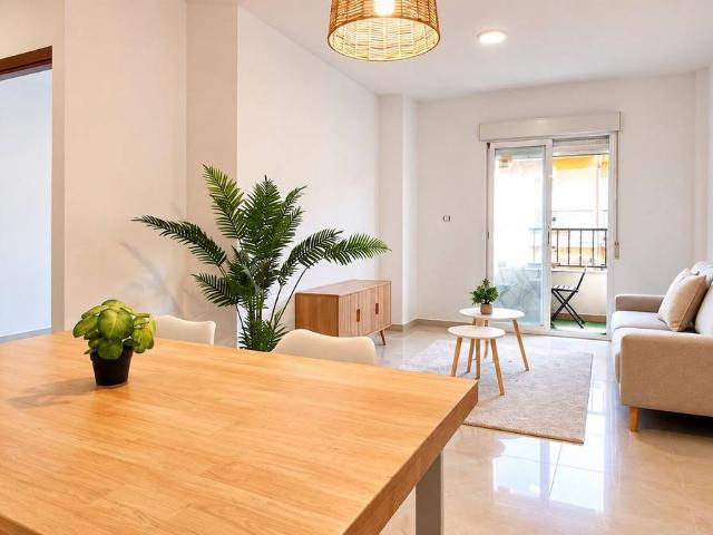 Piso en Venta en Cármenes Ríos