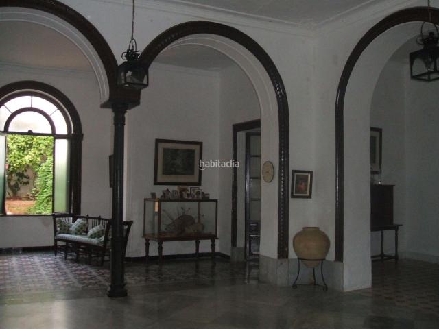 Piso en venta en Carmona. Casa señorial en casco historico de carmona. Pisos.