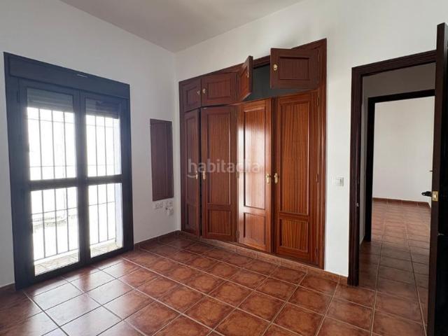 Piso en venta en Carmona. Piso Premium en la zona del Real. Pisos.