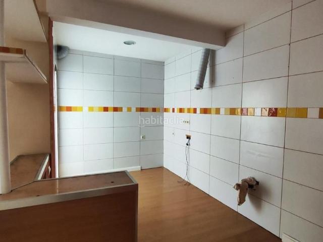 Piso en venta en Carolina La. Piso en venta en c. Alfredo Calderón, La Carolina, Jaén. Pisos Carolina.