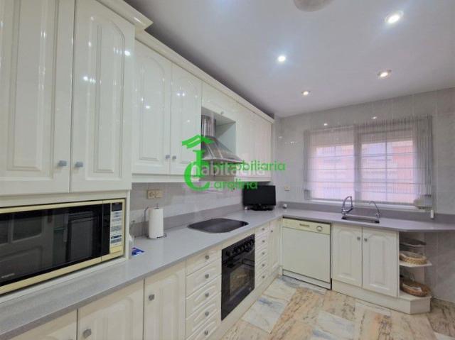 Piso en venta en Carolina La. Piso en venta en Carolina, La, 3 dormitorios. Pisos Carolina.