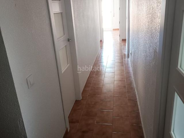 Piso en venta en Carolina La. SE VENDE PISO EN ZONA CENTRO DE LA CAROLINA. Pisos Carolina.