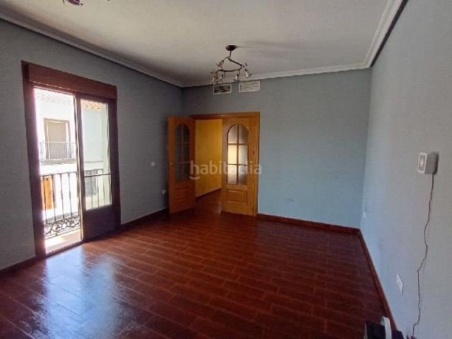 Piso en venta en Carolina La. Solvia Inmobiliaria Piso Carolina La. Pisos Carolina.