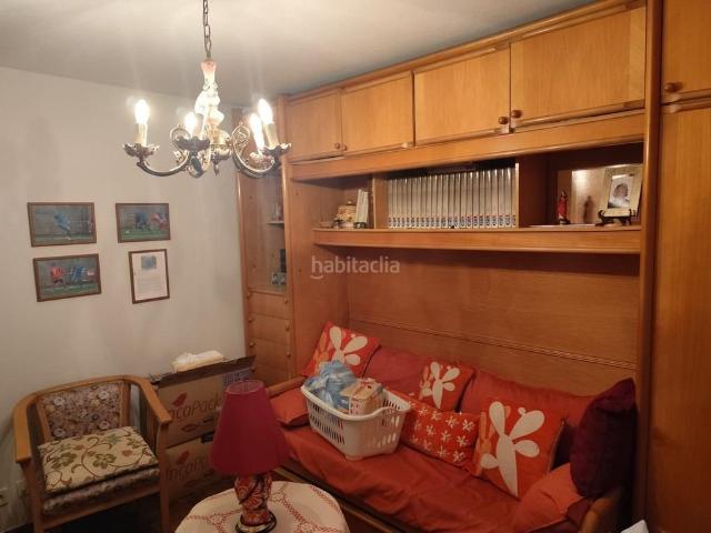 Piso en venta en Carballo. Piso en Carballo de 3 habitaciones,2 baños y ascensor. Pisos.
