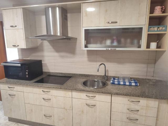 Piso en Venta en Carballo