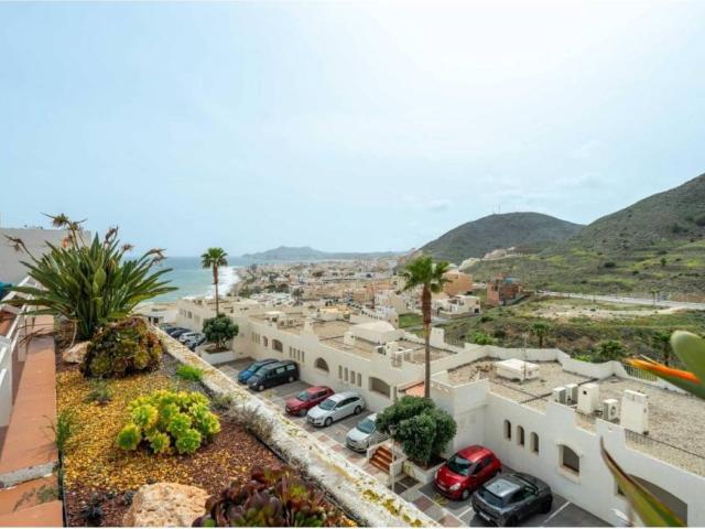 Piso en Venta en Carboneras