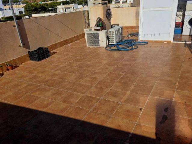 Piso en Venta en Carboneras