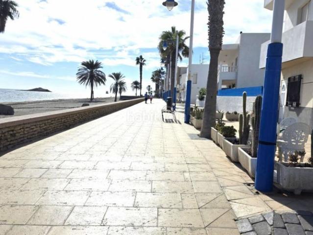 Piso en venta en Carboneras. PISAZO EN SEGUNDA LINEA DE PLAYA. Pisos.