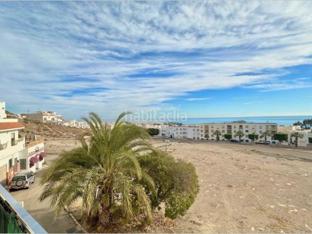 Piso en venta en Carboneras. PISAZO EN VENTA CON VISTAS AL MAR. Pisos.