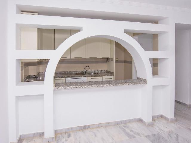 Piso en venta en Carboneras. Piso nuevo impecable 3 dormitorios, terraza y vistas a la piscina. Pisos.