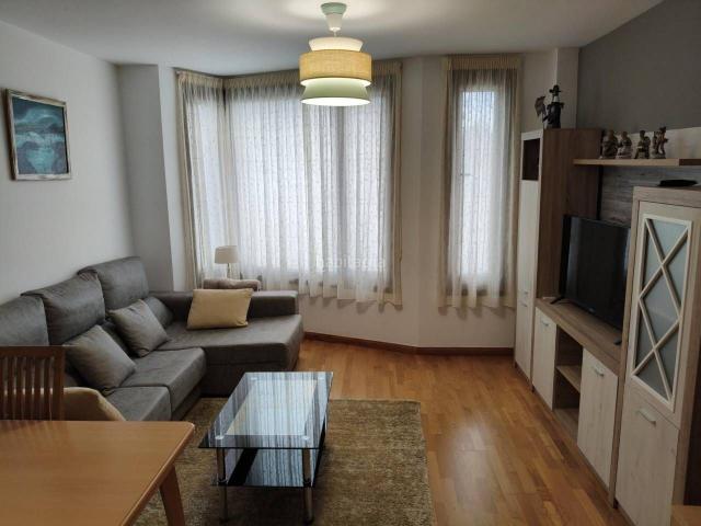 Piso en venta en Cariño. PRECIOSO PISO EN CARIÑO CON GARAJE Y TRASTERO. Pisos.
