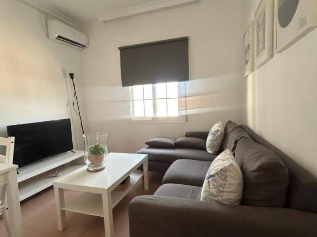 Piso en Venta en Carranque Haza Cuevas