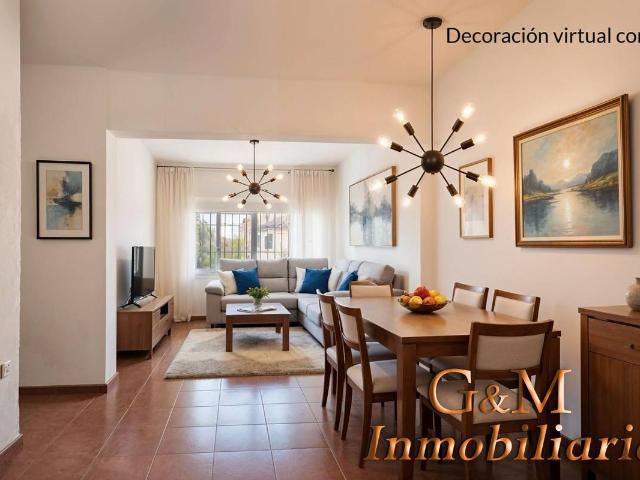 Piso en Venta en Carranque Haza Cuevas