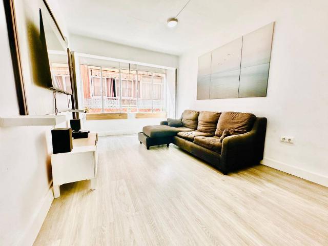 Piso en Venta en Carranque Haza Cuevas