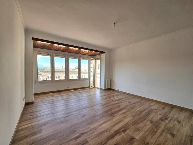 Piso en Venta en Carretera de Vic Remei