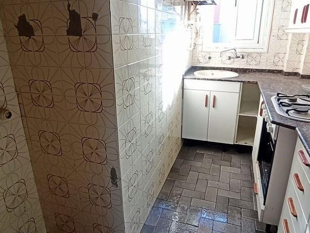 Piso en venta en carretera De Barcelona, Sabadell, de 62 m² 3 habitaciones por 101.000