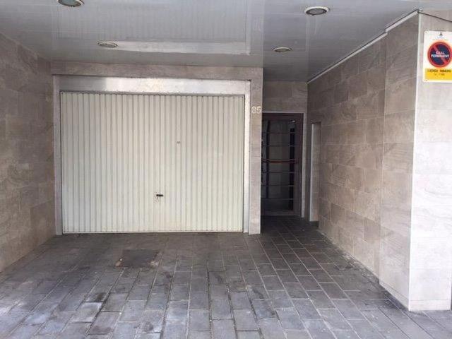 Piso en venta en carretera De Barcelona, Sant Andreu de la Barca, de 71 m² 3 habitaciones por 222.000