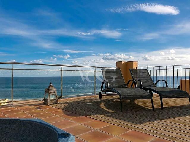 Piso en venta en carretera De Circumval·Lació, Begur, de 60 m² 2 habitaciones por 650.000