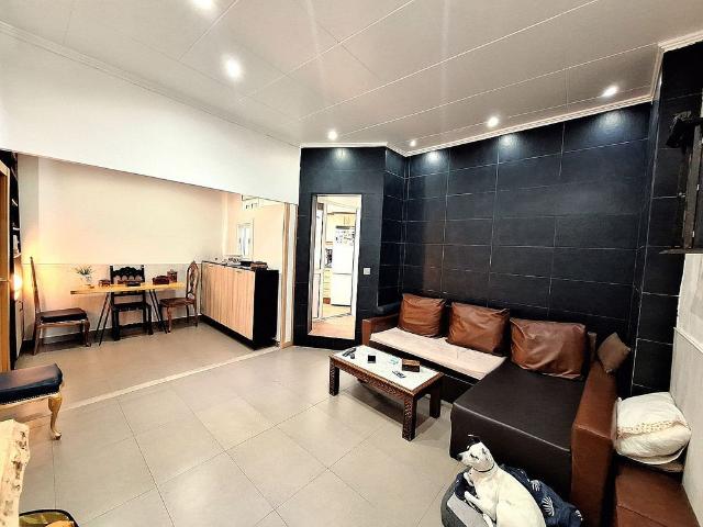 Piso en venta en carretera De Collblanc, Hospitalet de Llobregat, L´, de 50 m² 1 habitación por 197.000