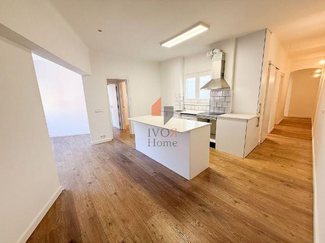 Piso en venta en carretera De la Bordeta, Barcelona, de 86 m² 3 habitaciones por 339.000