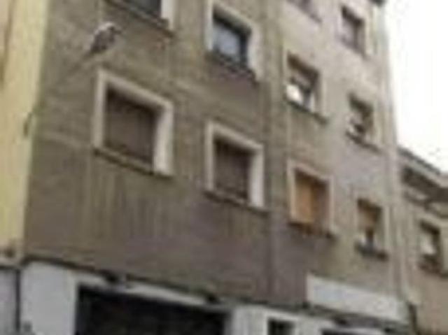 Piso en venta en pasaje Federico García Lorca, Cornellà de Llobregat, de 98 m² 2 habitaciones por 200.900
