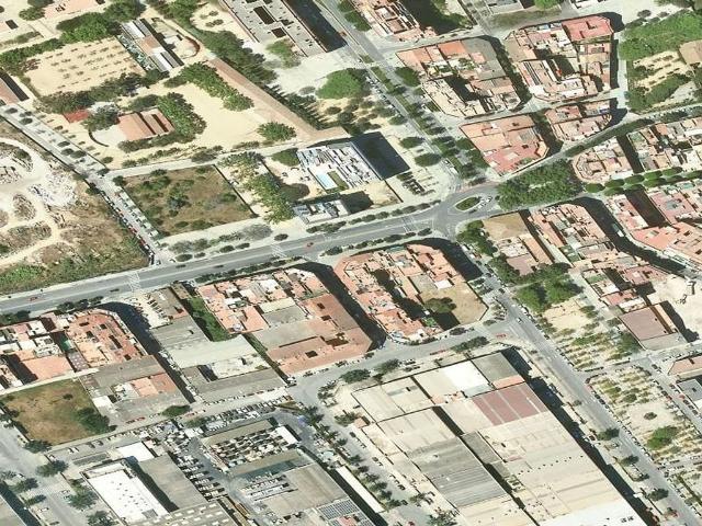 Piso en venta en pasaje Federico García Lorca, Cornellà de Llobregat, de 98 m² 2 habitaciones por 190.855