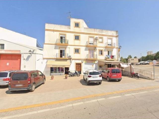 Piso en venta en Carretera de Lora Cantillana