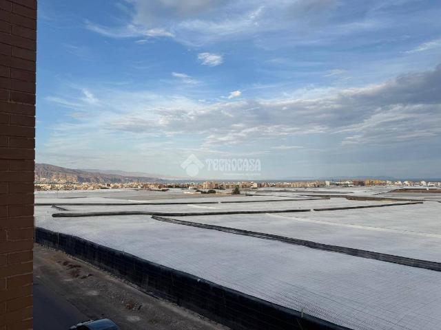 Piso en Venta en Carretera Mojonera – Cortijos de Marín