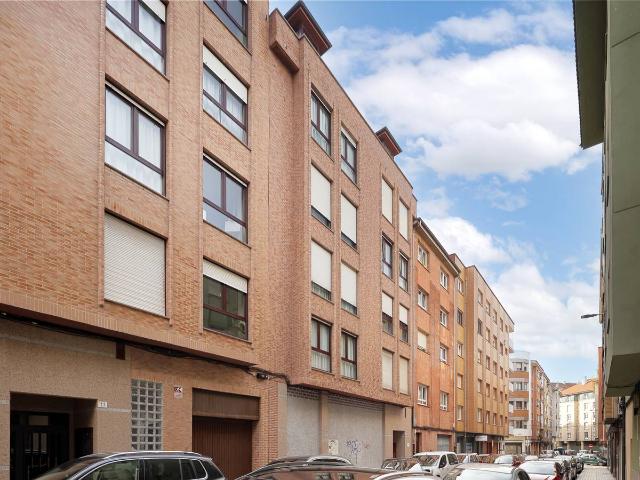 Piso en Venta en Ceares