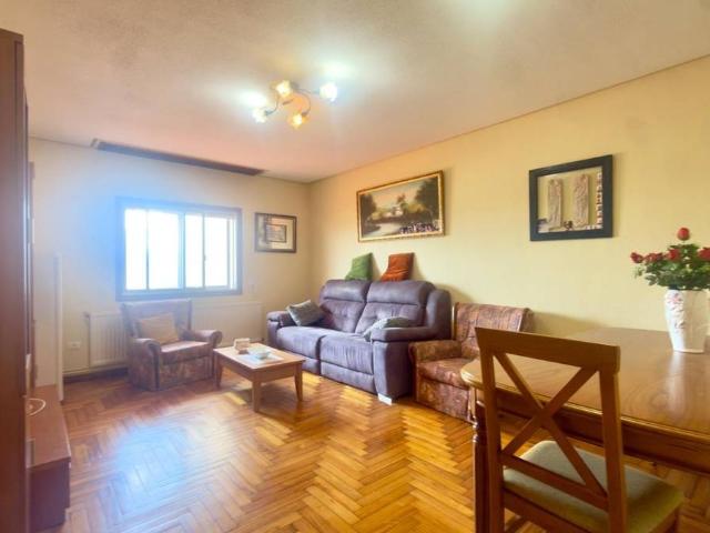 Piso en Venta en Celanova