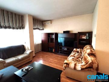 Piso en venta en Plaça Marconi - Balcón