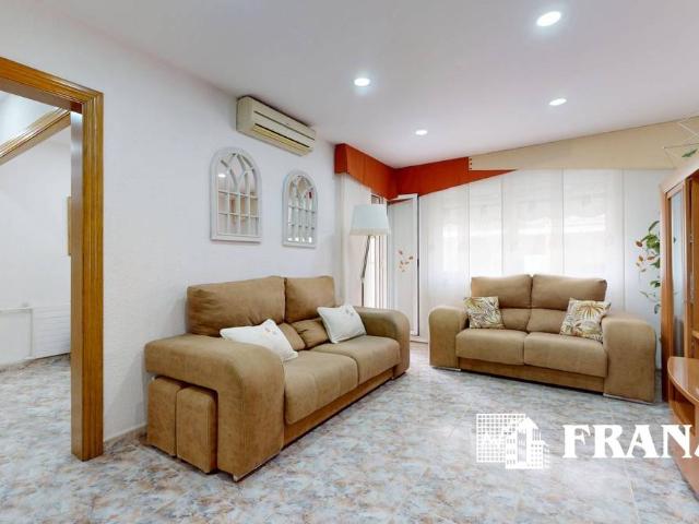 Piso en Venta en Centre Eixample – Can Llobet