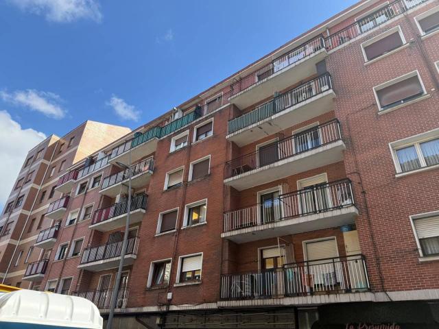 Piso en venta en Centro 48902