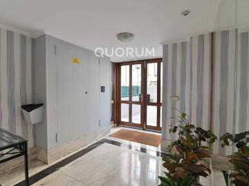 Piso en Venta en Centro Urbano Hirigunea