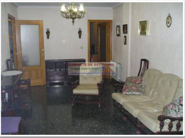 Piso en venta en Centro Villacerrada Pajarita 02004