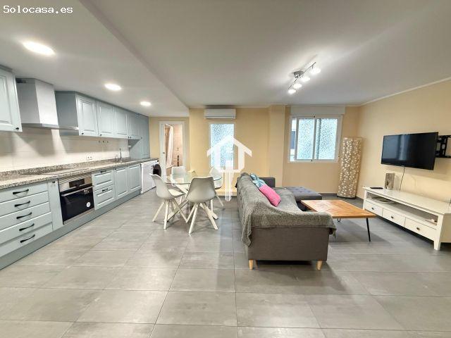 PISO EN VENTA EN CENTRO, ALICANTE 3 HABITACIONES 2 BAÑOS COMPLETOS